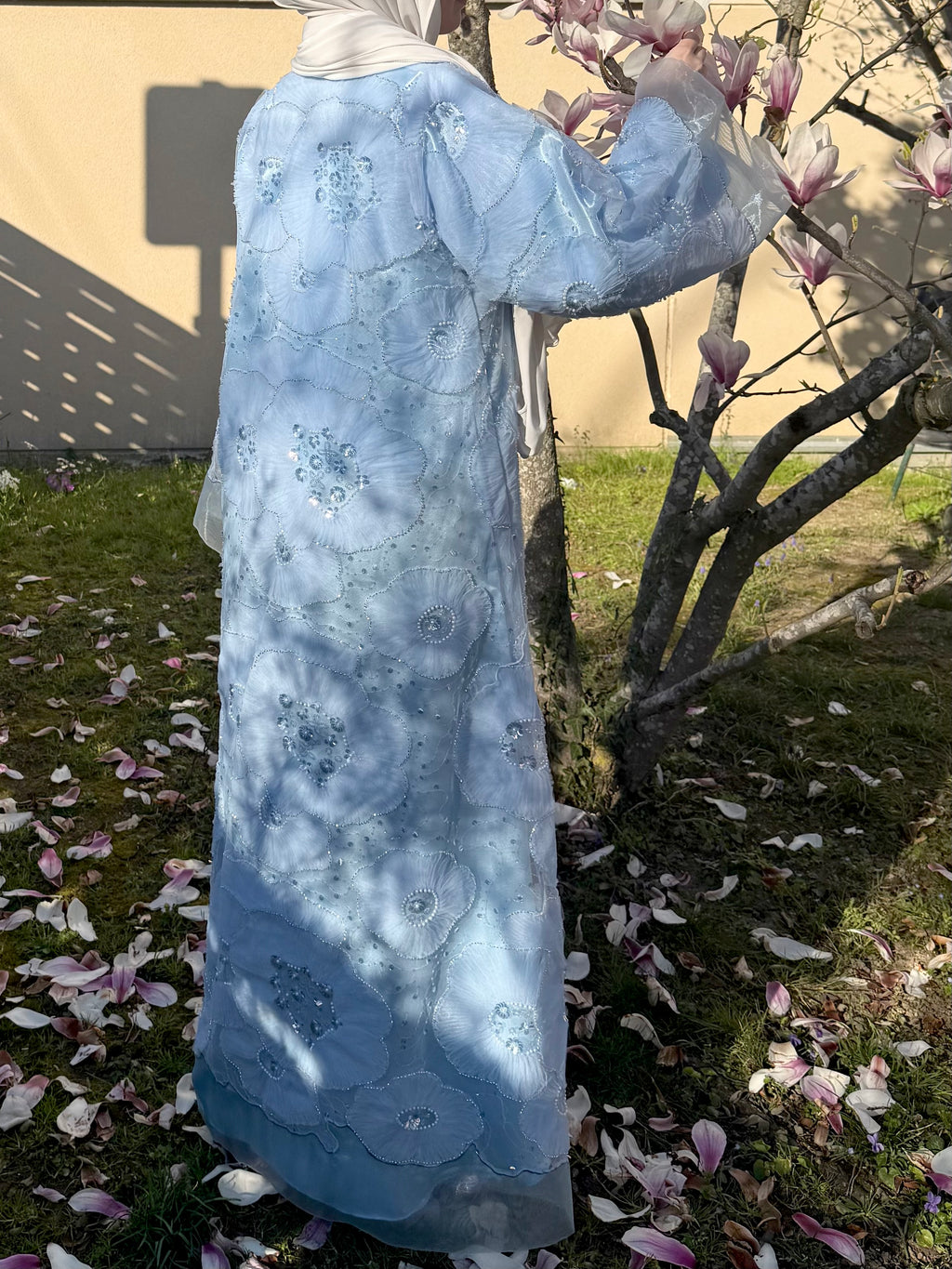 Rêve Floral Abaya – Bleu Céleste