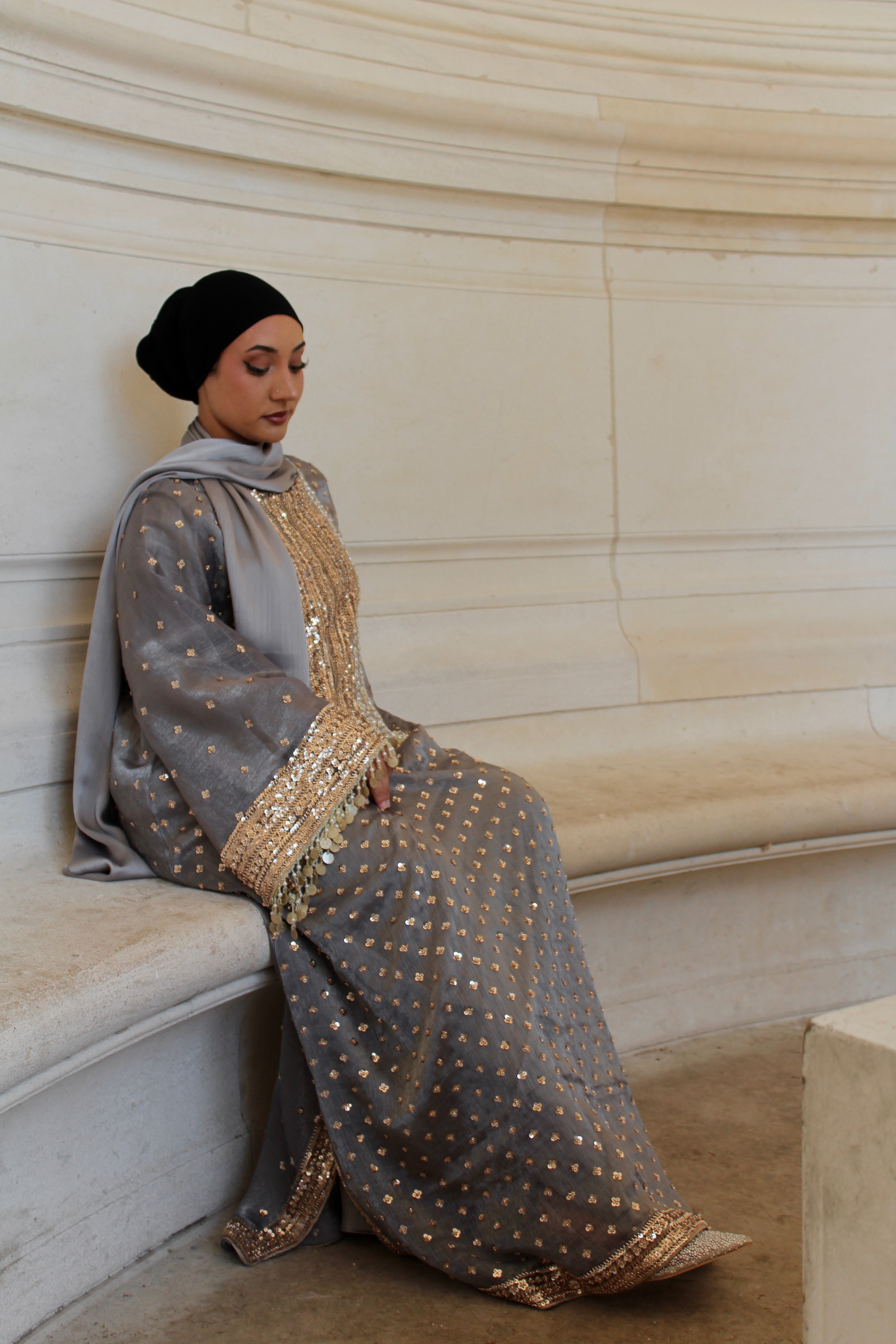 Moonstone Embroidered Kaftan Dress Set – Luxury Grey Silk A-Line Gown | La Parure