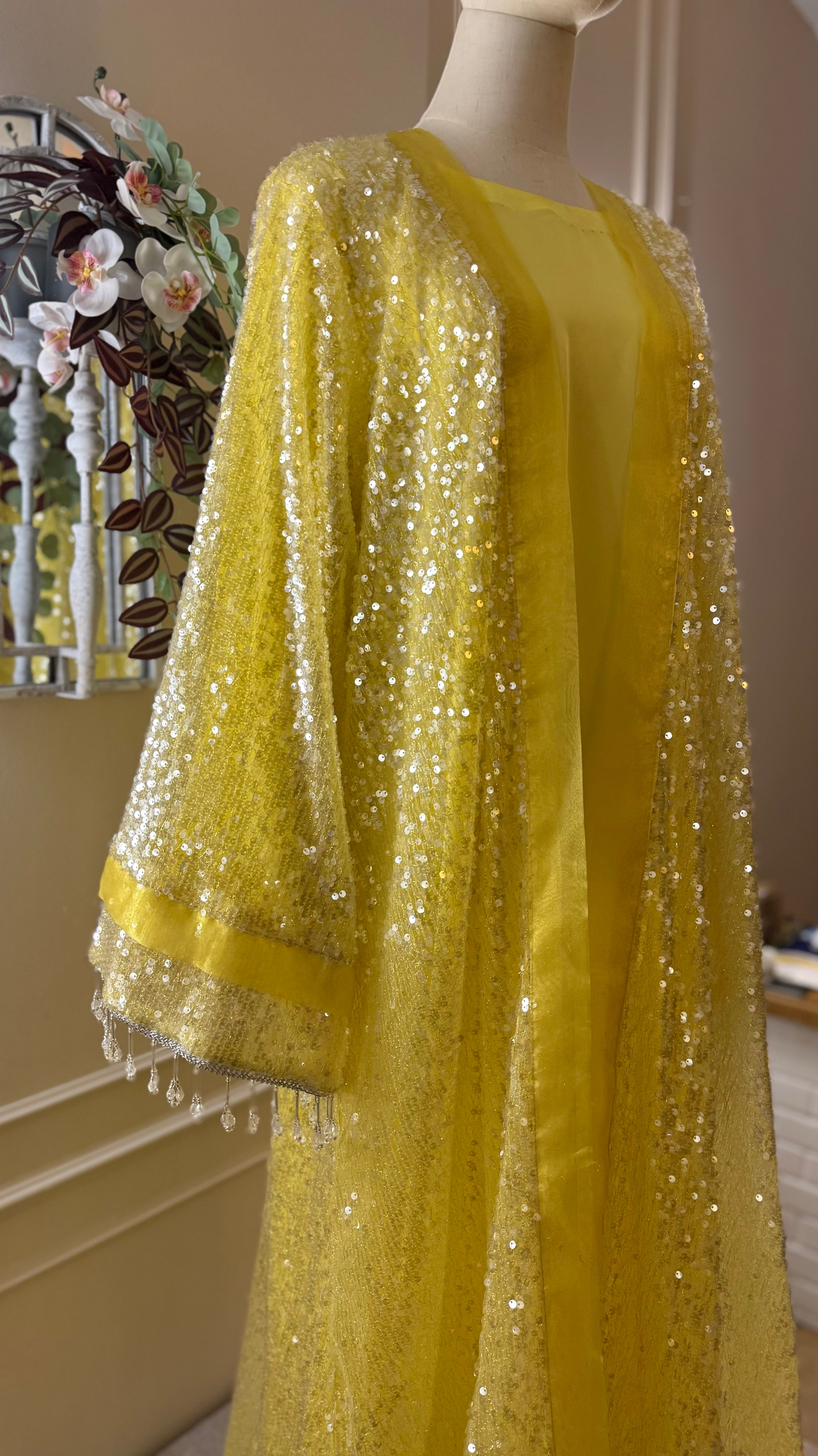 MORNING GLOW - Yellow Luxury Sequin Abaya