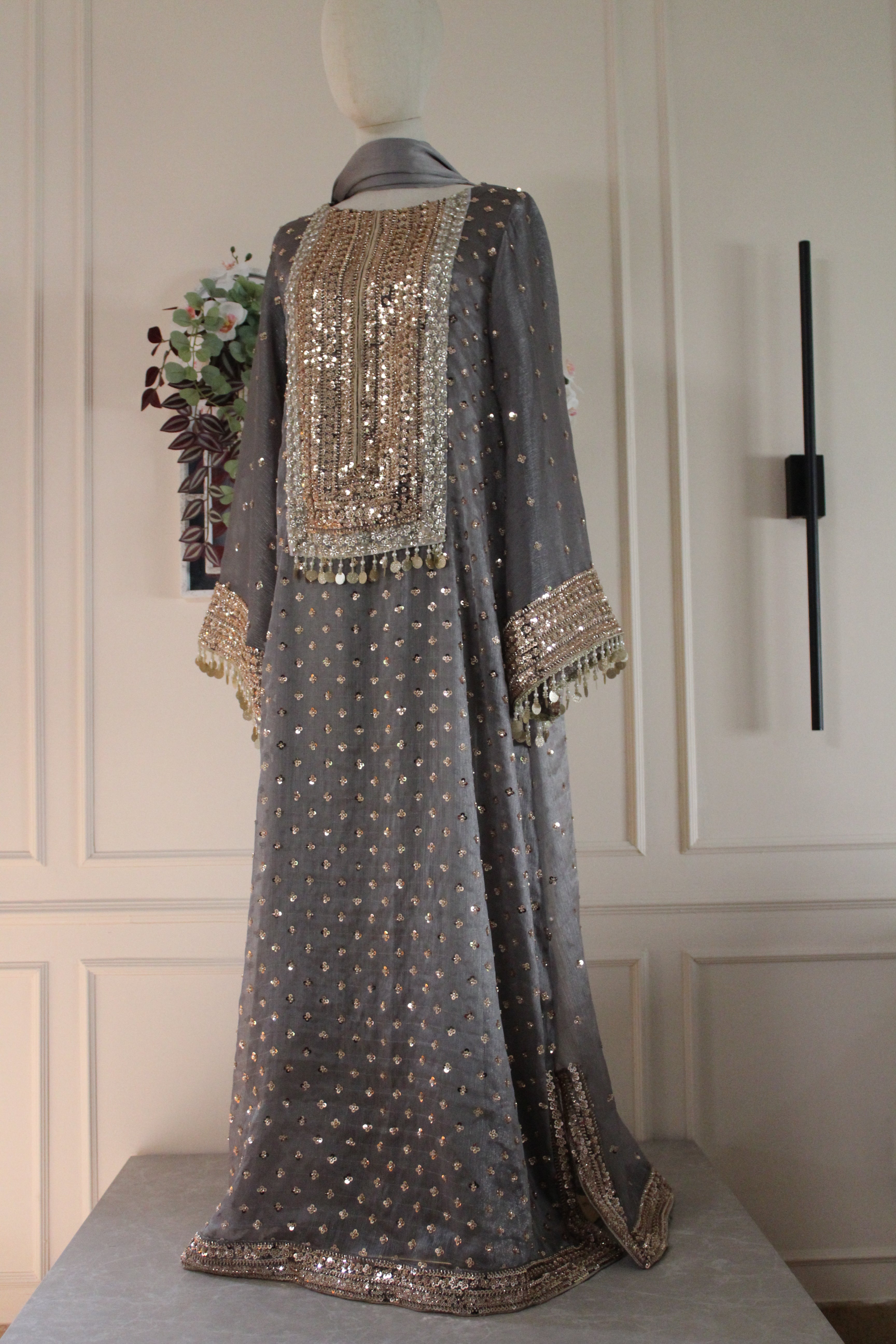 Moonstone Embroidered Kaftan Dress Set – Luxury Grey Silk A-Line Gown | La Parure