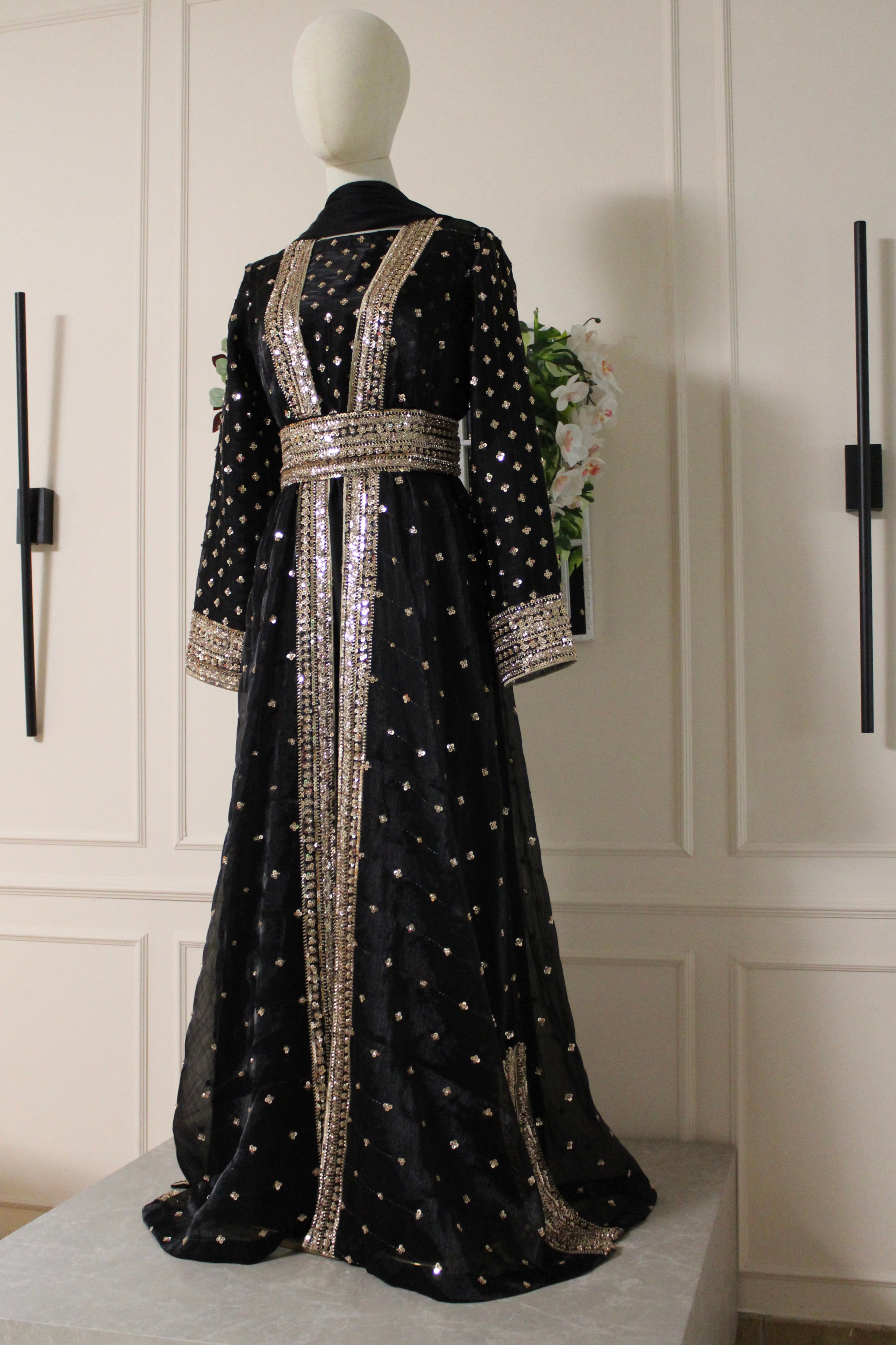 Black Onyx Luxury Abaya Set – Pearl Embroidered Sheesha Silk Kaftan | La Parure