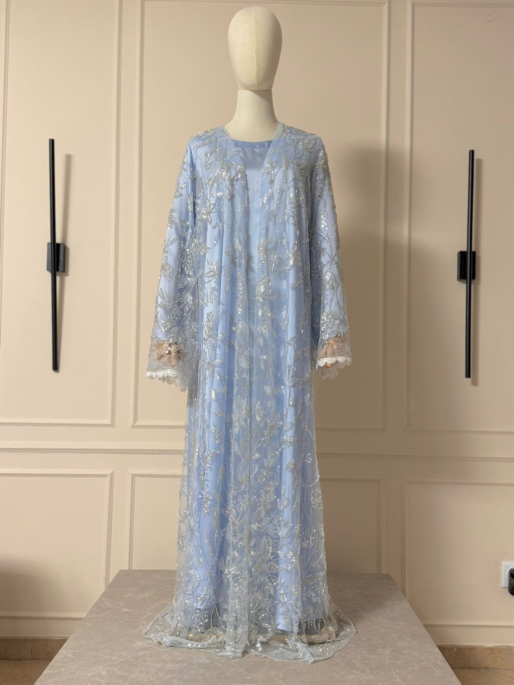 Éclat Royal - Sky Blue Abaya
