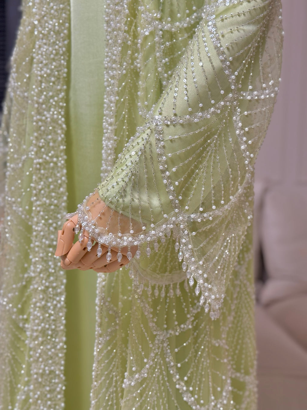 Éclat Royal - Lime Green Abaya