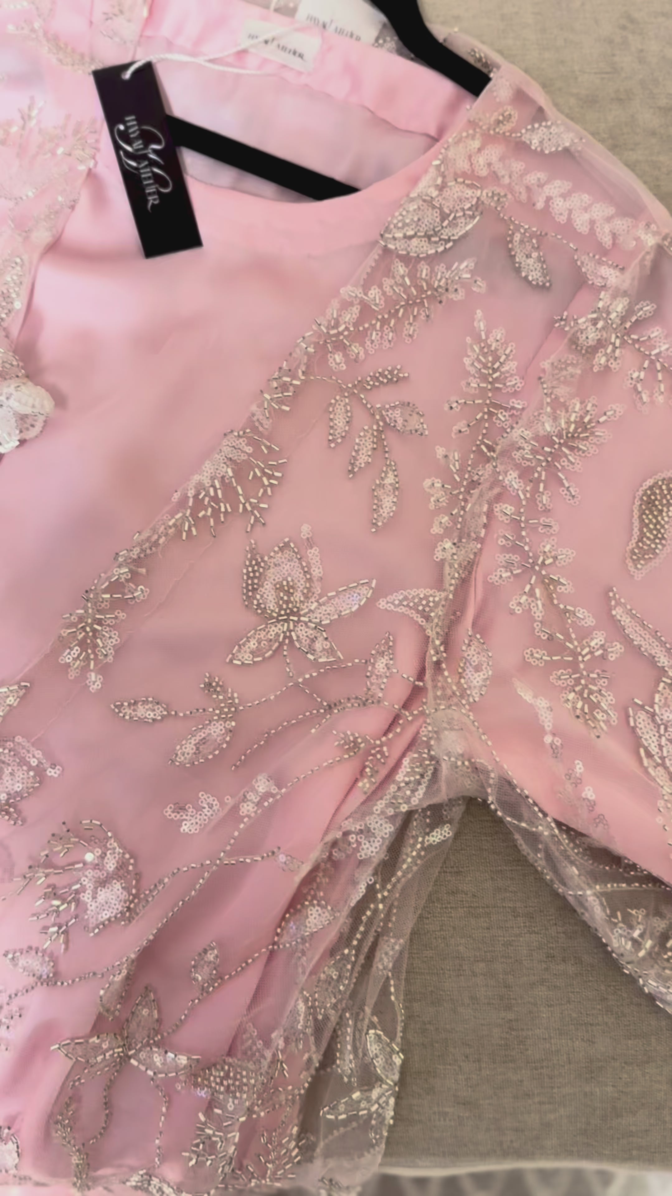 Éclat Royal - Soft Pink Abaya